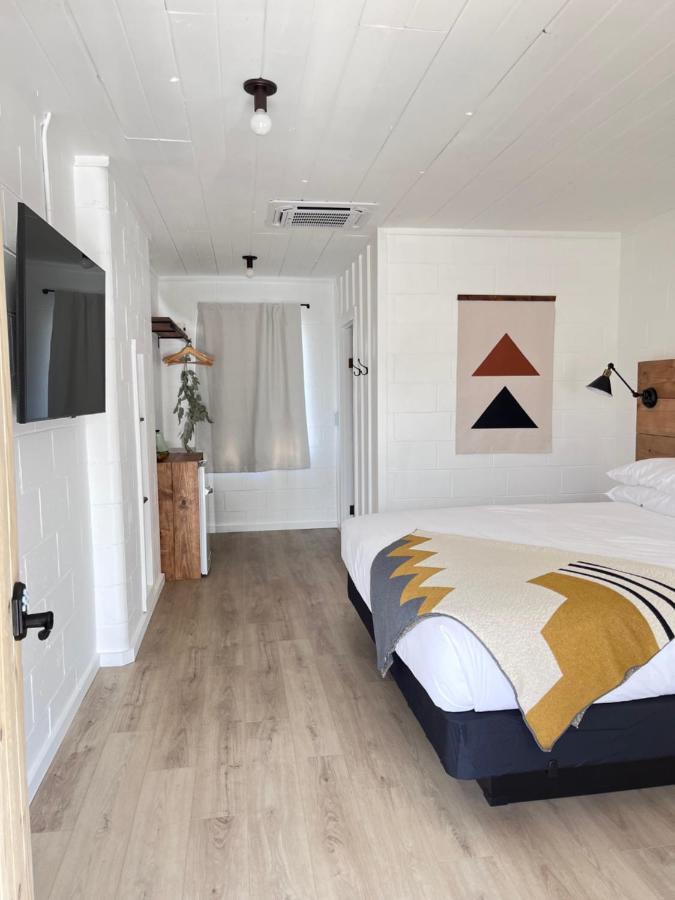 Triangle Motel Red Bluff Εξωτερικό φωτογραφία