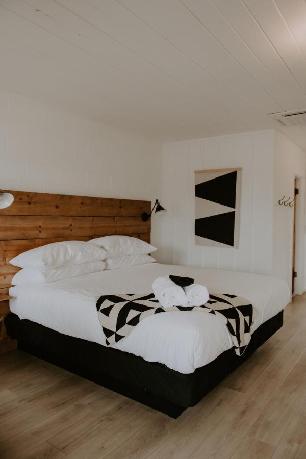 Triangle Motel Red Bluff Εξωτερικό φωτογραφία
