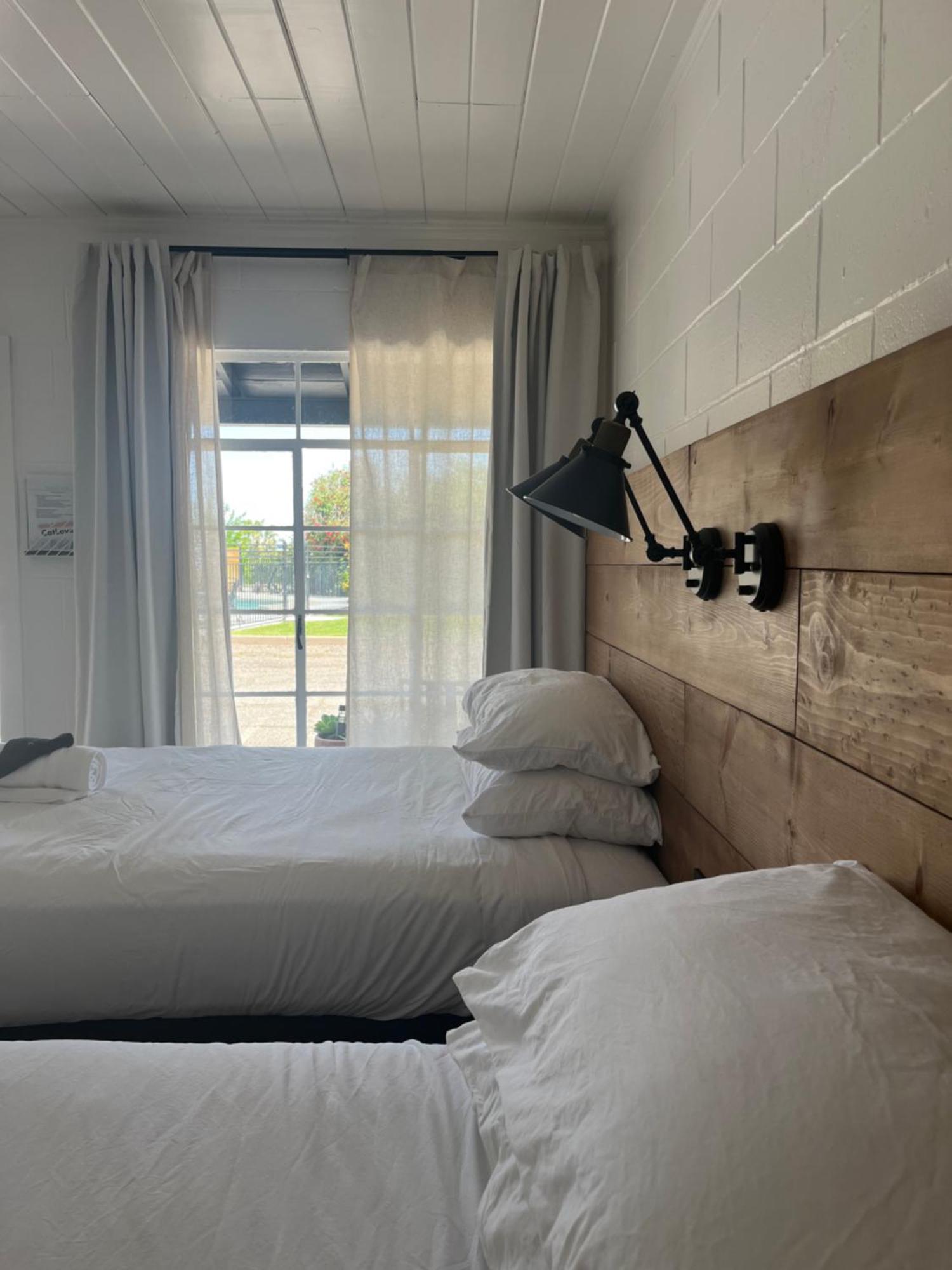 Triangle Motel Red Bluff Εξωτερικό φωτογραφία