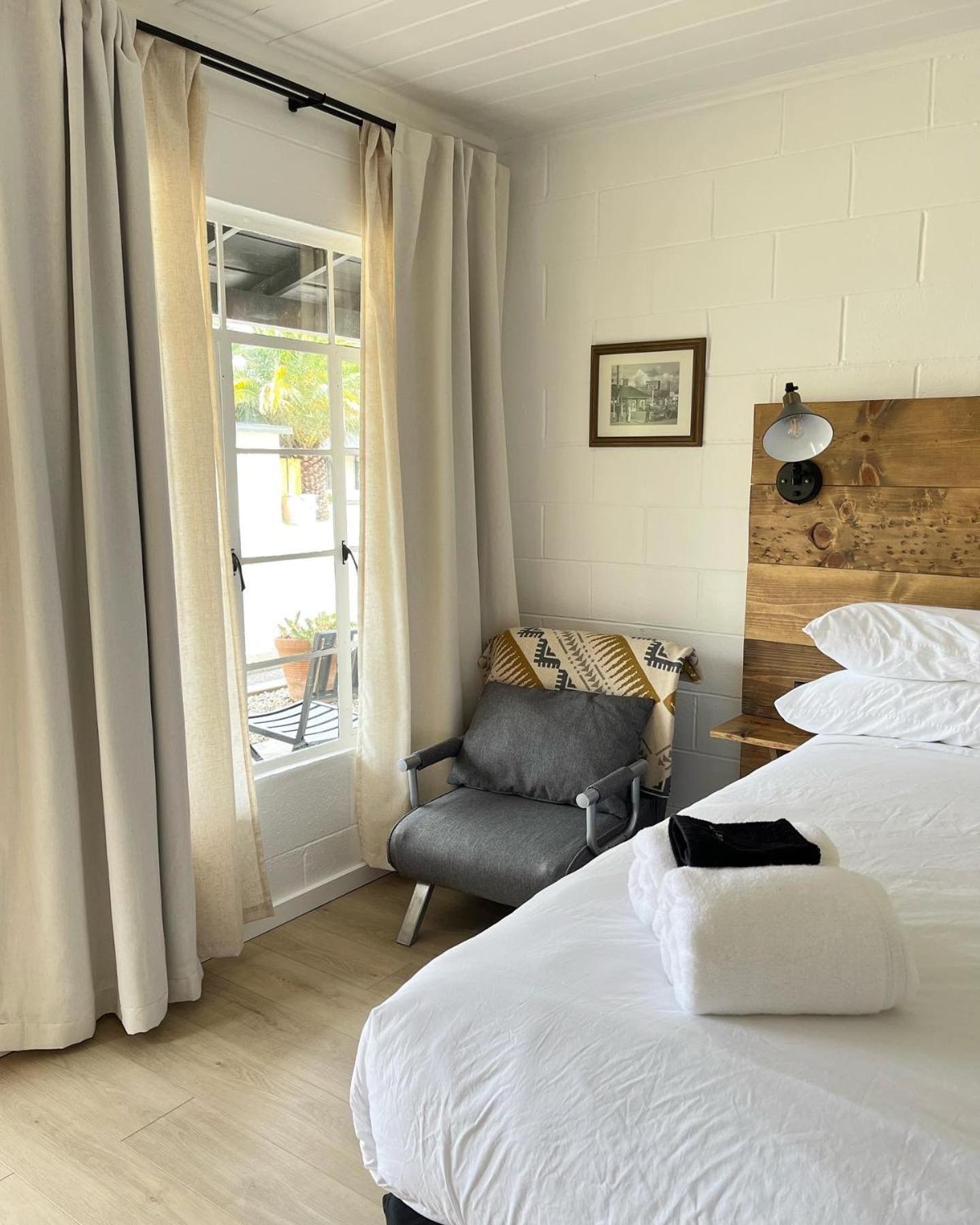 Triangle Motel Red Bluff Εξωτερικό φωτογραφία